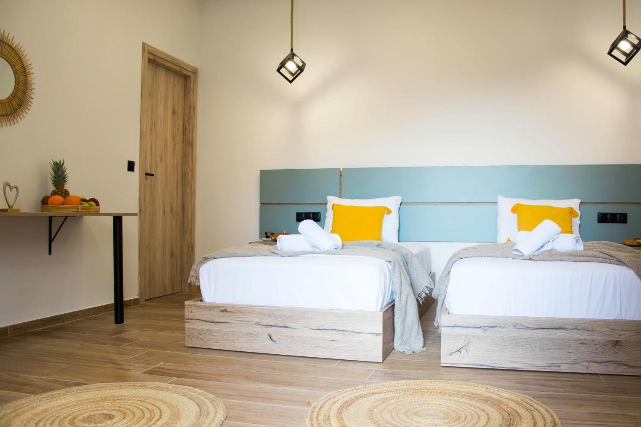 Big Max Guesthouse Кавос Екстер'єр фото
