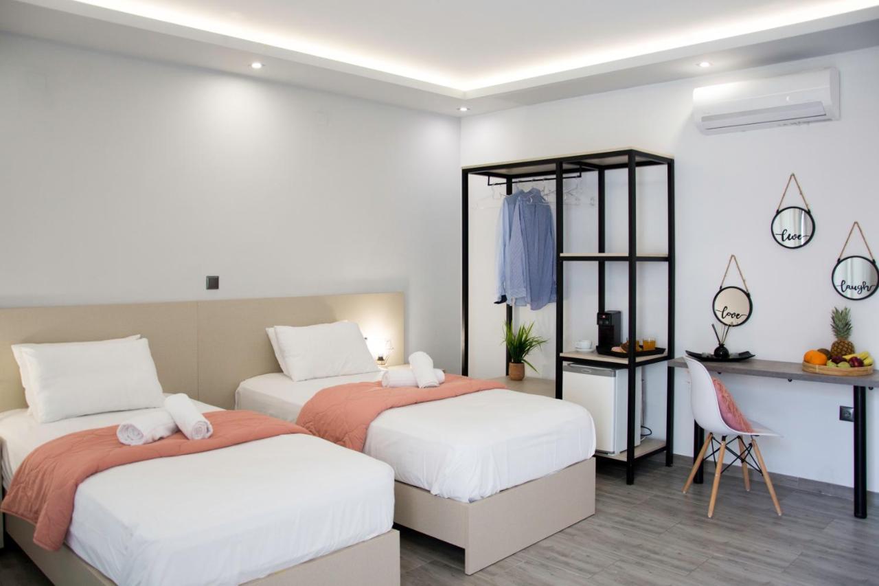 Big Max Guesthouse Кавос Екстер'єр фото